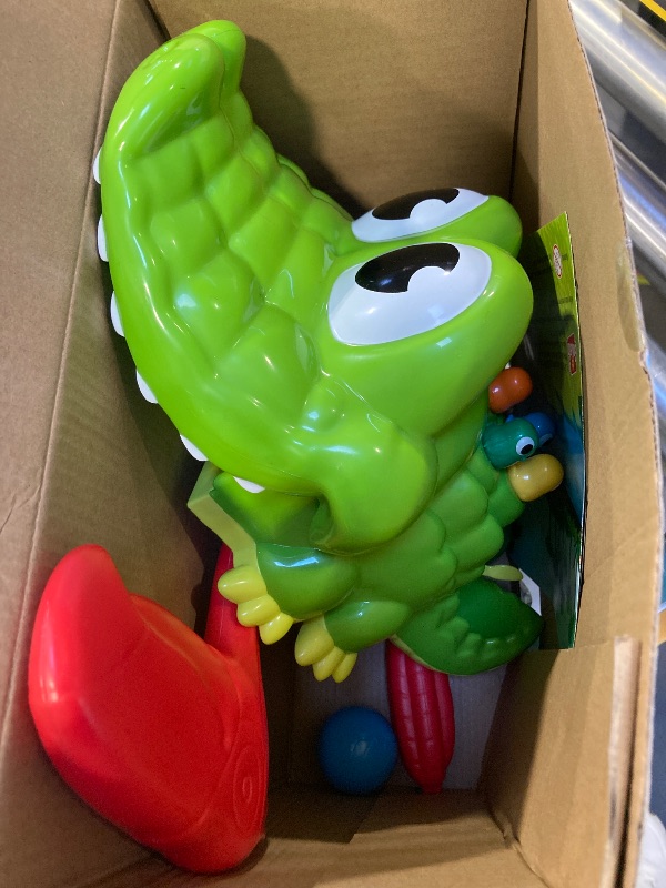 Photo 1 of Gator Golf - Putt The Ball into The Gator's Mouth to Score Game by Goliath, Single, Gator Golf, 27 x 27 x 12.5 cm for age 3+ years