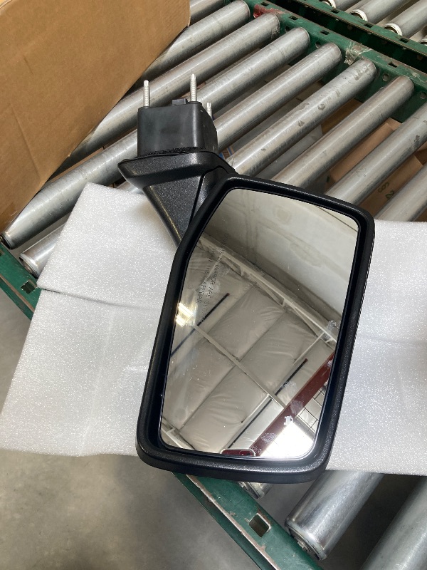 Photo 1 of For Chevrolet Silverado 2019-2024 Door Mirror with Textured Black Cover Power Heated Manual Folding with Blind Spot Glass and Temp Sensor 8P Passenger Side RH (W/O Turn Signal Light, W/O Puddle Light)