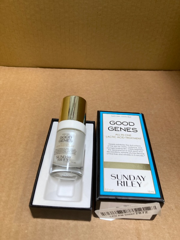 Photo 1 of Sunday Riley Sunday GGL-15-US-FG Riley Good Genes All-In-One Lactic Acid Treatment Face Serum 0.5oz