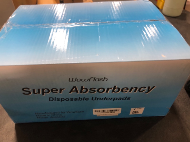 Photo 1 of 100 Count 22” x 22” Super Absorbency Disposable Underpads, Leakproof Quick Drying Disposable Pads for Baby, Puppy and Adults, Puppy Pads, Cat Pee Pads for Dogs, Potty Puppy Training Pads