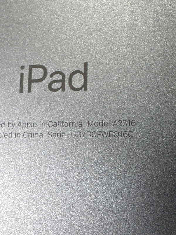 Photo 1 of 2020 Apple iPad Air (10.9-inch, Wi-Fi, 64GB) - Sky Blue (Renewed)