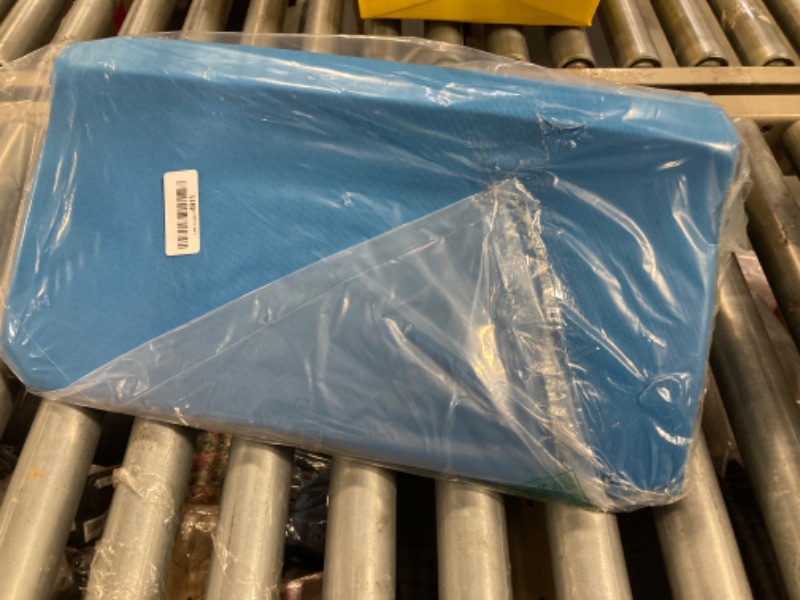 Photo 1 of ***USED** Wedge Pillow Body Position Wedges Back Positioning Elevation Pillow Case Pregnancy Bedroom Eevated Body Alignment Ankle Support Pillow Leg Bolster (Blue)
