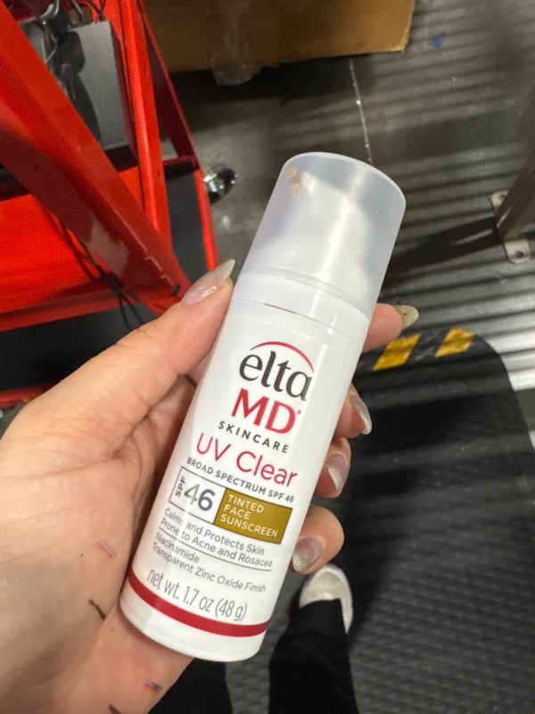 Photo 4 of ***USED***EltaMD UV Clear Tinted Face Sunscreen