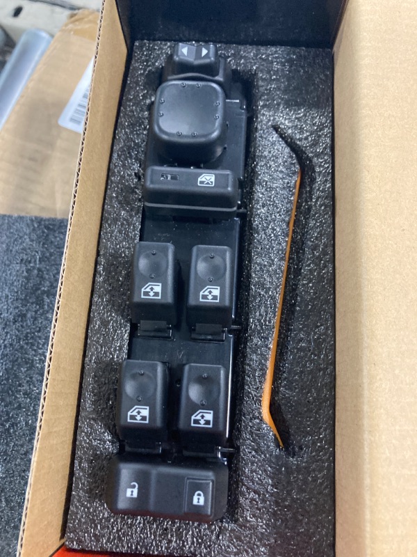 Photo 3 of ***USED***
A-Premium - Driver Side Master Power Window Switch - Compatible with Chevy GMC Cadillac Models - 2003-2007 - Escalade, Avalanche, Silverado, Suburban, Tahoe, Sierra, Yukon - Replace 15883323, DWS-220