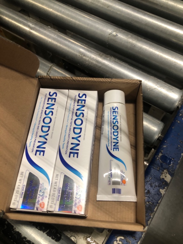 Photo 3 of ***One slightly used*** Sensodyne Extra Whitening Sensitive Teeth and Cavity Prevention Whitening Toothpaste, Amazon Exclusive, Cool Mint -4 Ounces (Pack of 3) Mint 4 Ounce (Pack of 3)