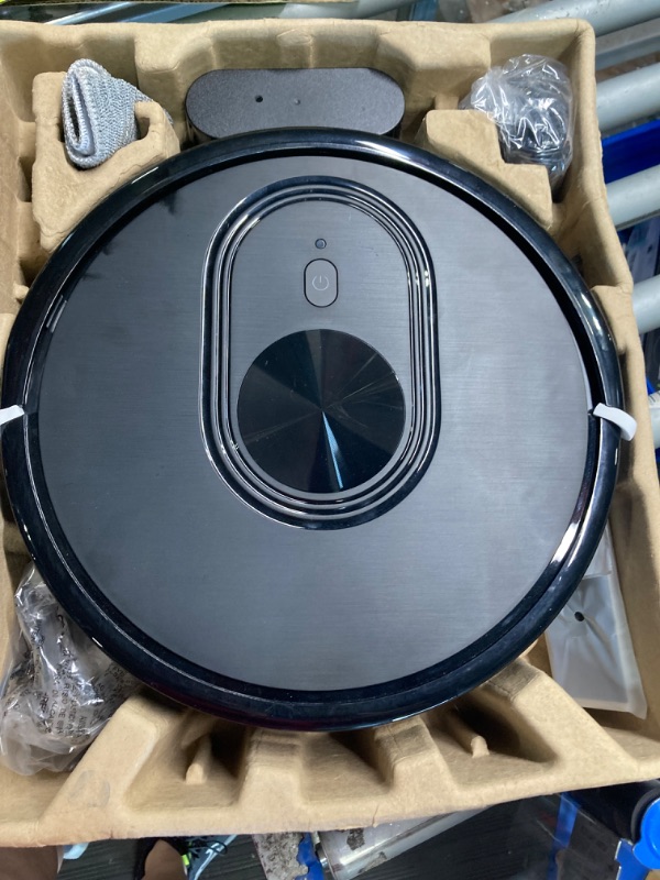 Photo 4 of ***Used, but in fair condition and functional*** Robot Vacuum and Mop Combo, 3 in 1 Mopping Robotic Vacuum with Schedule, App/Bluetooth/Alexa, 1600Pa Max Suction, Self-Charging Robot Vacuum Cleaner, Slim, Ideal for Hard Floor, Pet Hair, Carpet