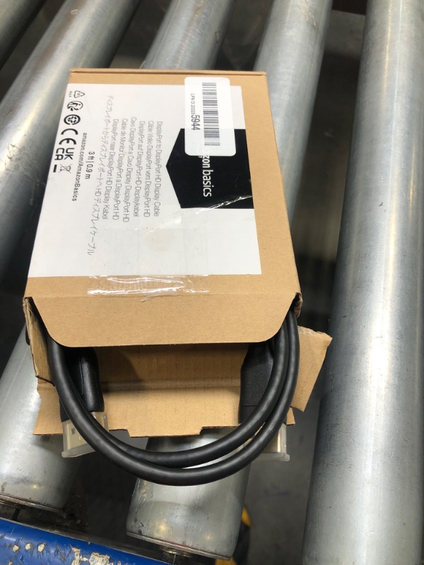 Photo 2 of AmazonBasics DisplayPort to DisplayPort Cable - 3 Feet