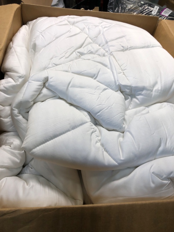 Photo 2 of 100% Viscose Made from Bamboo Comforter for Hot Sleepers- Breathable Cooling Silky Soft Duvet Insert King Size-with 8 Corner Tabs- All Season Comforter (102x90 Inches, White) All Seasons-white King?102x90?