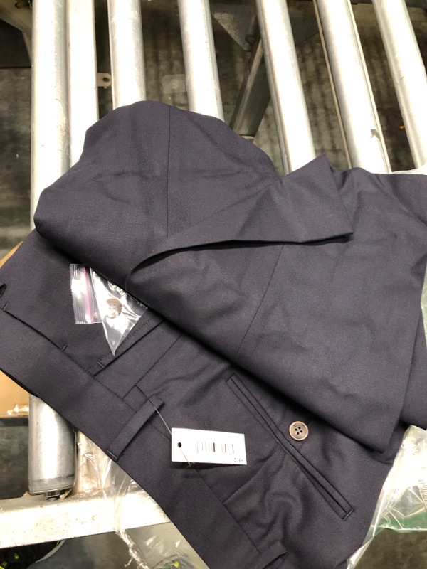 Photo 1 of ****USED** Amazon Essentials Men's Classic-Fit Wrinkle-Resistant Stretch Dress Pant 32W x 33L Navy