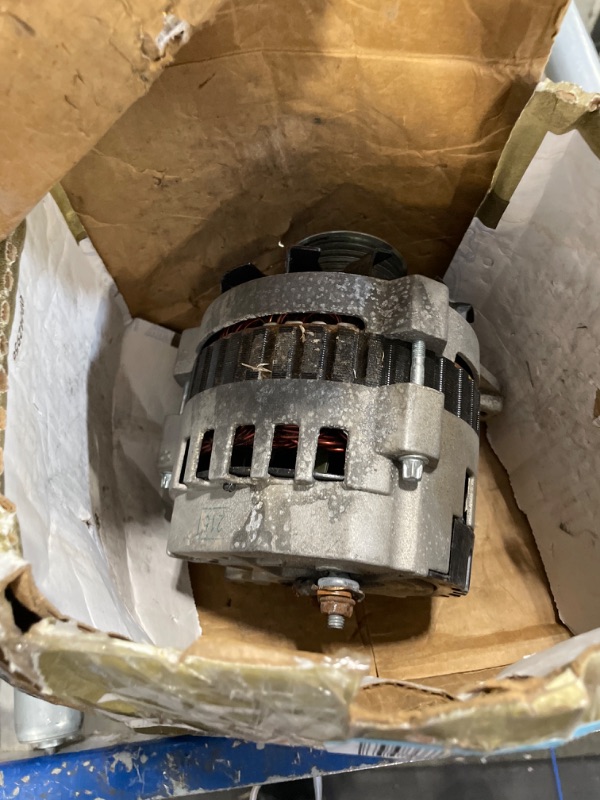 Photo 2 of ACDelco Gold 335-1023 Alternator