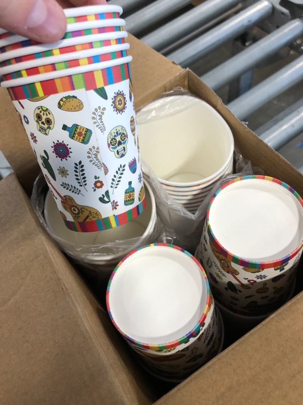 Photo 3 of 100 Pack Fiesta Paper Cups Bulk 9 Oz Mexican Party Coffee Beverage Disposable Cups Cold Hot Drinkware Cinco De Mayo Party Decorations for Fiesta Birthday Party Supplies(Cute)