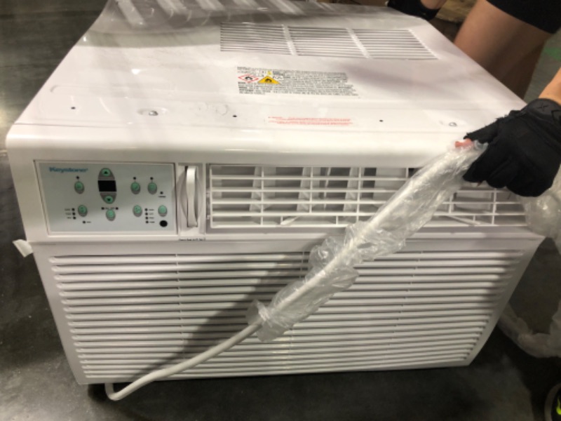 Photo 3 of ***product similar to the original photo*** Window Air Conditioner Keystone  Window-Wall Air Conditioner with 16,000 BTU Supplemental Heating, 230V, Window and Wall AC Unit for Living Room, Apartment, Large Rooms up to 1000 Sq.Ft.