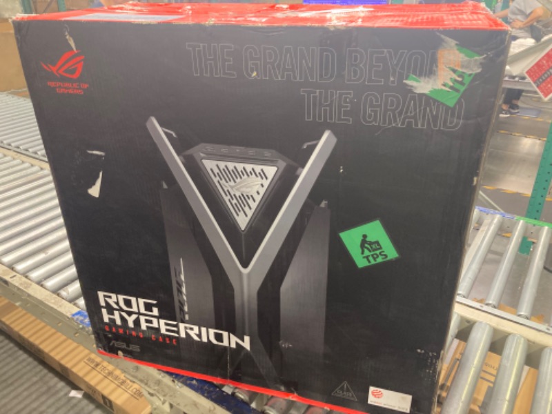 Photo 4 of ***ONLY CASE*** ROG HYPERION gaming case republic of gamer