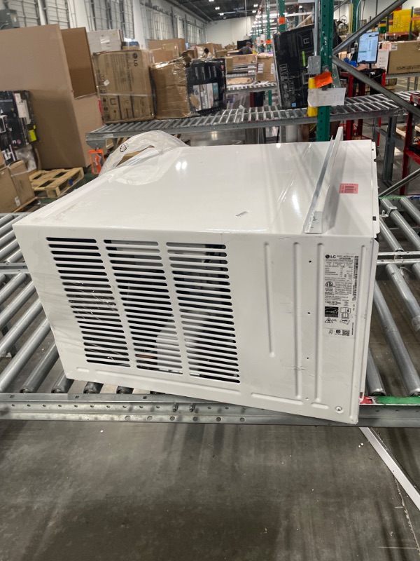 Photo 2 of 
LG 14,000 BTU 115V Programmable Window Air Conditioner with WiFi and Remote
Model: LW1522IVSM
|
Item: bci4343831
No front grill or Face for control of the unit