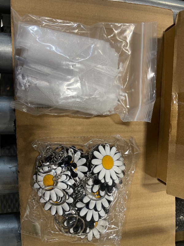 Photo 3 of **** MISSING PIECES **** Tuanse 130 Pcs Daisy Party Favors Including Daisy Keychains Adjustable Daisy Bracelets PVC Daisy Stickers Thank You Kraft Tags Organza Bags for Birthday Spring Party Wedding School Reward