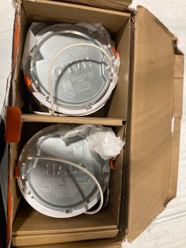 Photo 3 of ***used/untested***HALO Quicklink 6 Inch Canless Ultra-Thin Recessed Lighting LED Wafer Light for Ceiling and Shower - 6 Pack Starter Kit - 935 Lumens - 5 Selectable Color Temperatures, 0-10V Commercial Dimming