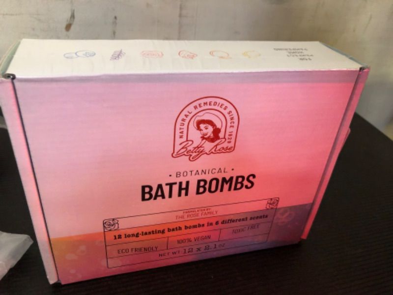 Photo 1 of   Bath Bombs Gift Set  