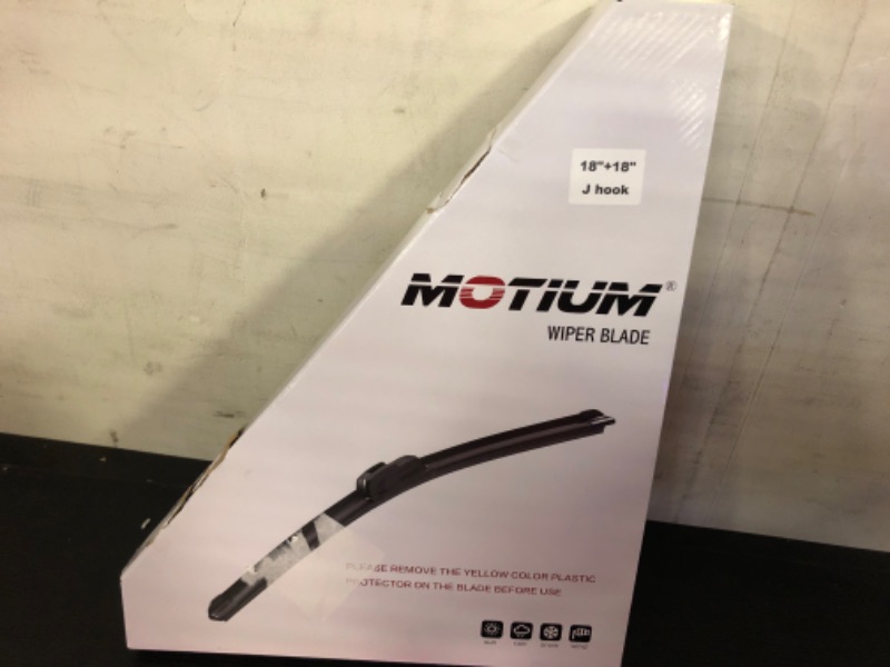 Photo 1 of 18+18" Jhook MOTIUM WIPER BLADE
