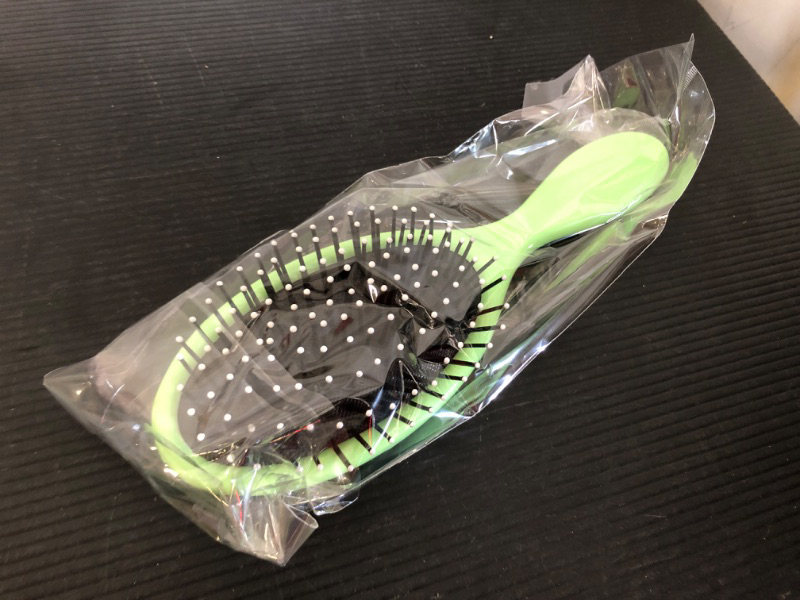 Photo 1 of 1pc Pcs Wet Detangler Hair Brush Travel Detangling 