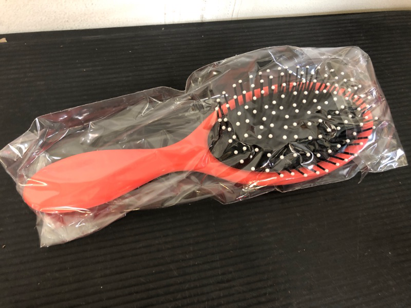 Photo 1 of 1pc Pcs Wet Detangler Hair Brush Travel Detangling 