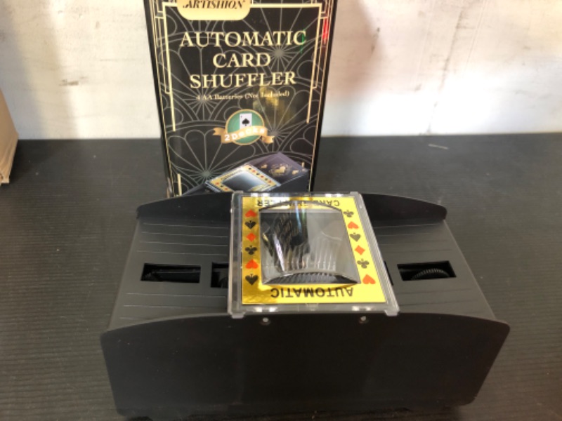 Photo 1 of AUTOMATIC CARD SHUFFLER