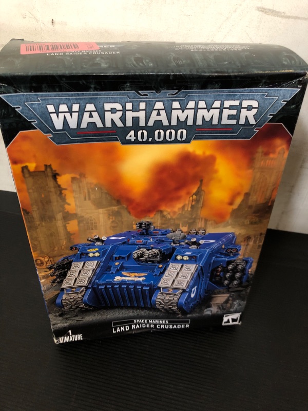 Photo 1 of  Warhammer Games Workshop 40K Space Marine Lander Raider Crusader Redeemer 48-30
