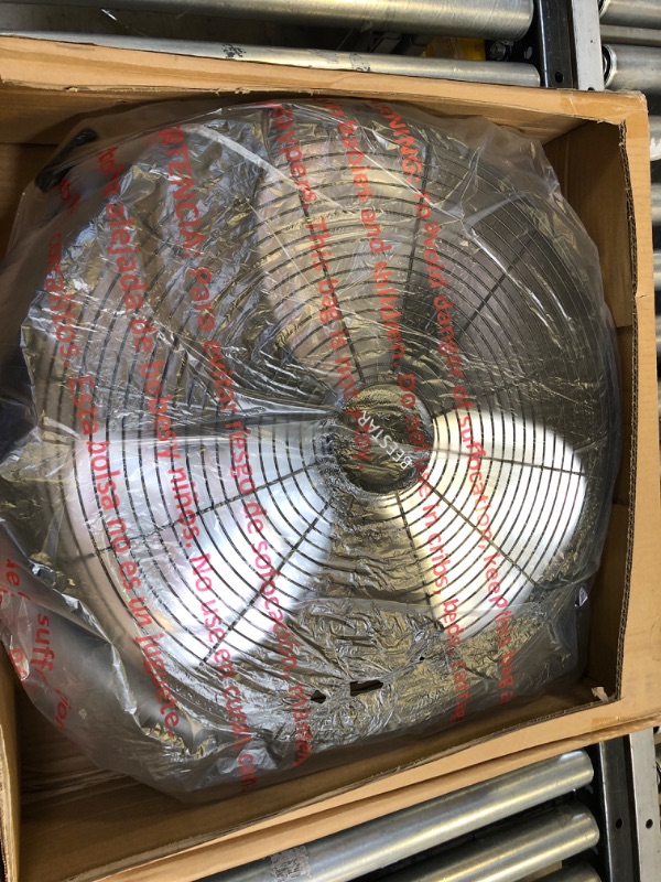 Photo 2 of 18 inch High Velocity Wall Mount Fan,Industrial Fan with 3 Speed Commercial Ventilation,Easy Operation and 270 Degree Tilting,Metal Fan for Warehouse,Greenhouse, Workshop and Basement