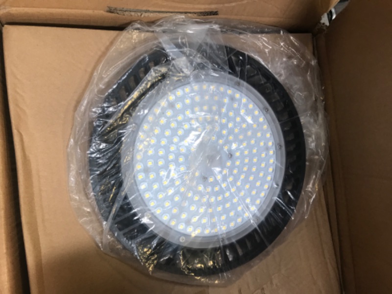 Photo 2 of 200W LED High Bay Lights, UFO LED High Bay Light, 28,000 LM(Eqv.800W MH/HPS), 5000K Daylight, IP65, 5ft Cable with US Plug, Safe Rope for Garage/Warehouse/Workshop - Pack of 1 200W - 1 Pack