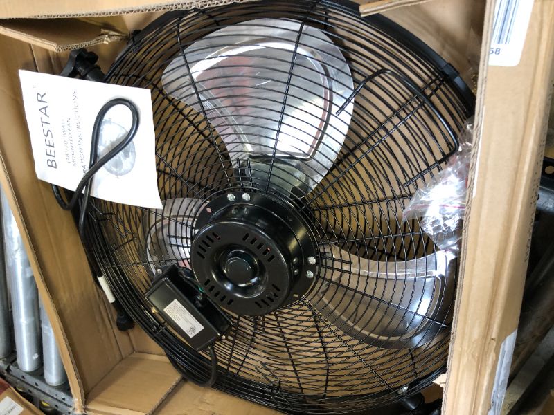 Photo 2 of 20 inch High Velocity Wall Mount Fan,Industrial Fan with 3 Speed Commercial Ventilation,Easy Operation and 270 Degree Tilting,Metal Fan for Warehouse,Greenhouse, Workshop and Basement