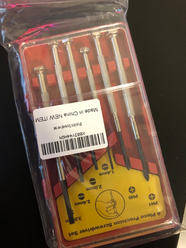 Photo 2 of 6PCS Red Mini Screwdriver Set