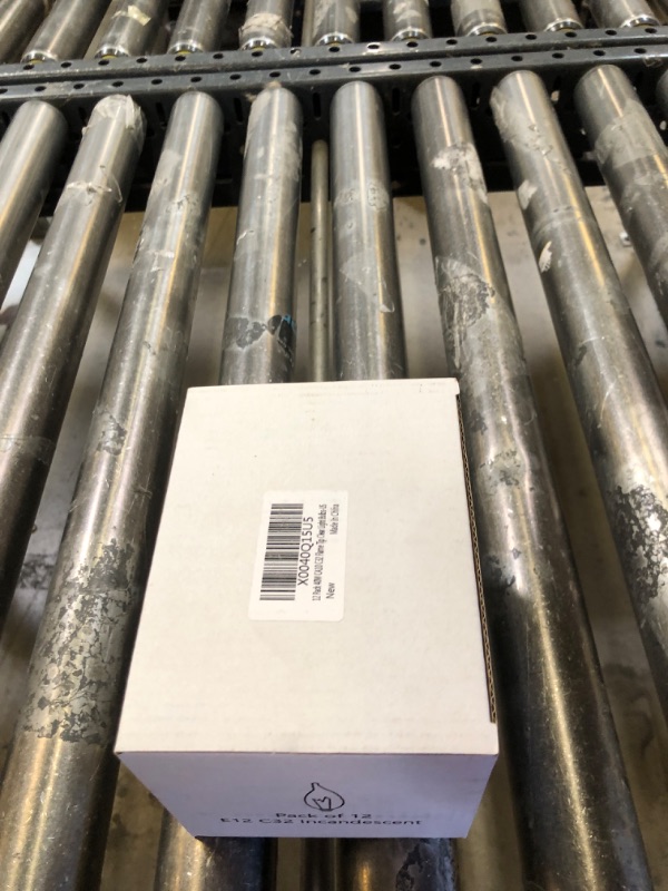 Photo 1 of 12 Pack 40W 120V E12 Base B10 CTC Candelabra Flame Tip Clear CA10 Incandescent Dimmable Light Bulbs, Transparent Candle Light Bulbs for Chandeliers, Ceiling Fan Lights, Pendants and Fireplace