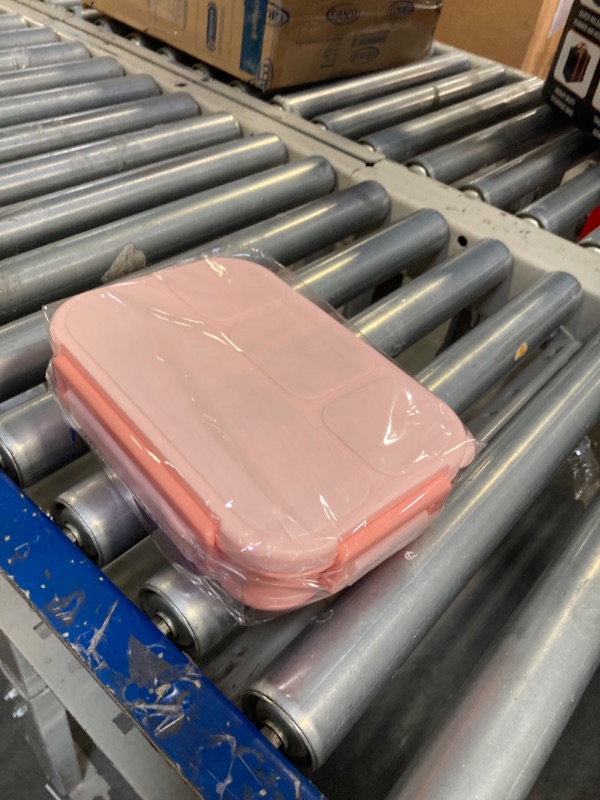 Photo 1 of Bento Box Adult Lunch Box, Lunch Box Kids, Bento Box Kids, 1300ML Lunch Box Adult with 4 Compartment, Lunch Box Containers for Adults/Kids/Toddler, Microwave/Dishwasher/Freezer Safe (Pink)