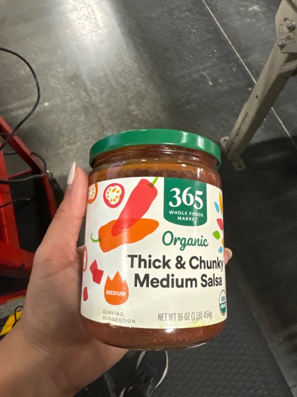 Photo 3 of 365 by Whole Foods Market, Organic Thick & Chunky Medium Salsa, 16 Ounce