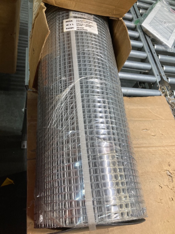 Photo 3 of 1/2inch Galvanized Hardware Cloth 24" x 100' 19 Gauge Hot-Dip Galvanized After Welding Chicken Wire Raised Garden Bed Plant Supports Poultry Netting Chicken Wire Fence Wire Mesh Roll 1/2" 24" x 100' 19Ga