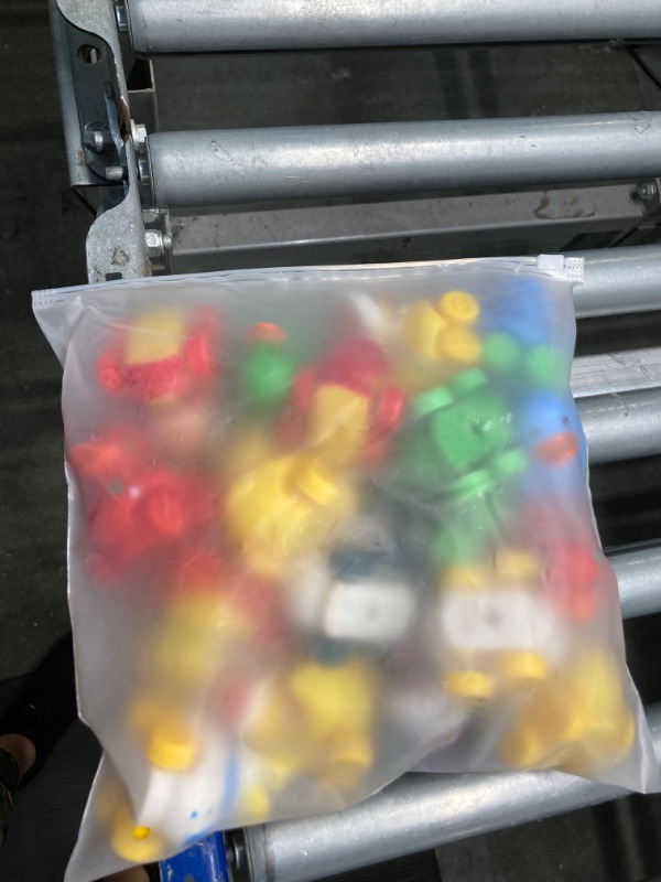 Photo 1 of 18 Pcs Christmas Rubber Ducks Soft Rubber Cars Toys Bath Toy Vehicles for Babies Kids Birthday Gifts,Christmas Party Favors,Christmas Stocking Stuffers(Christmas)
