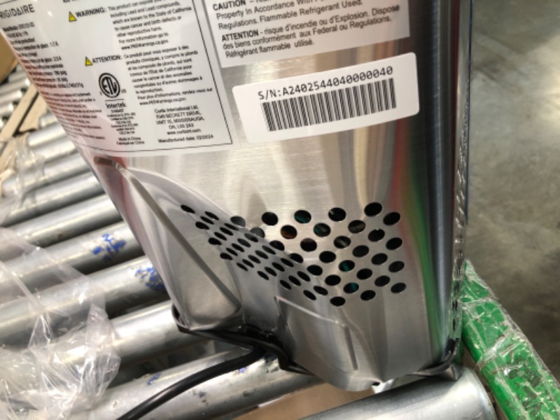 Photo 8 of ****USED*** frigidaire efic123-ss counter top maker, produces 26 pounds ice per day, stainless steel, stainless