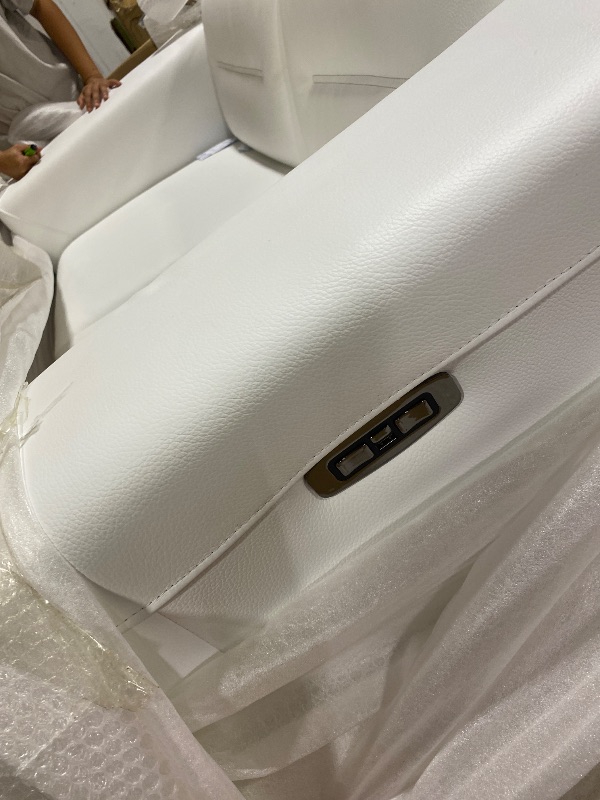 Photo 1 of ***A LITTLE STAIN***
DIVANITALIA  989-L PRODUCT LOVESEAT Power Reclining