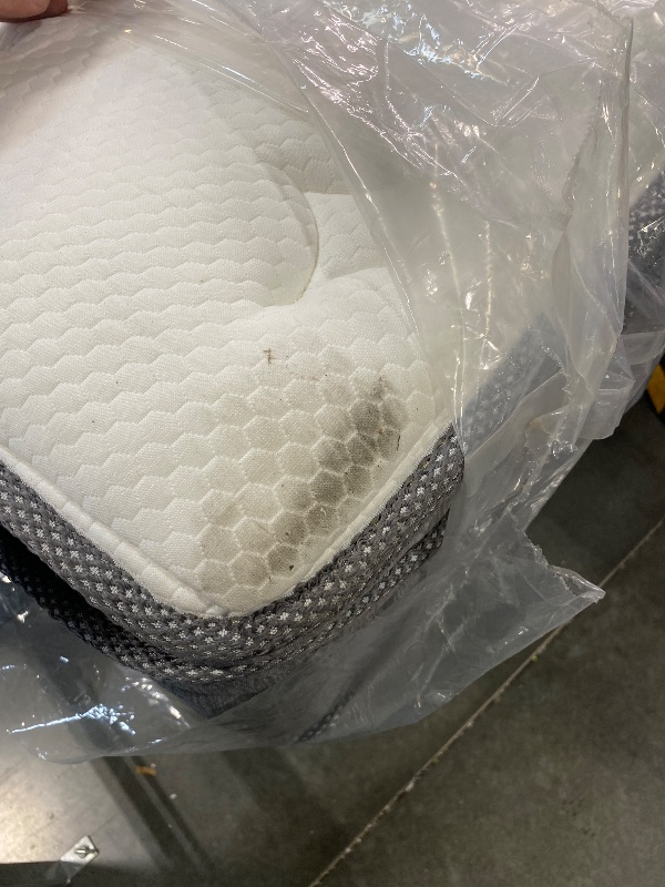 Photo 3 of **** DIRT STAINS ON END OF MATTRESS***** Full Size Mattress, 10 Inch Memory Foam Mattress, Hybrid Mattress in a Box with Independent Spring, Soft and Comfortable Medium Firm Mattress