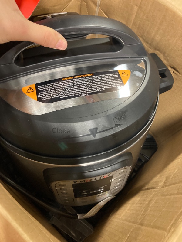 Photo 3 of ****USED*** Instant Pot Duo 7-in-1 Electric Pressure Cooker, Slow Cooker, Rice Cooker, Steamer, Sauté, Yogurt Maker, Warmer & Sterilizer, Includes App With Over 800 Recipes, Stainless Steel, 6 Quart 6QT