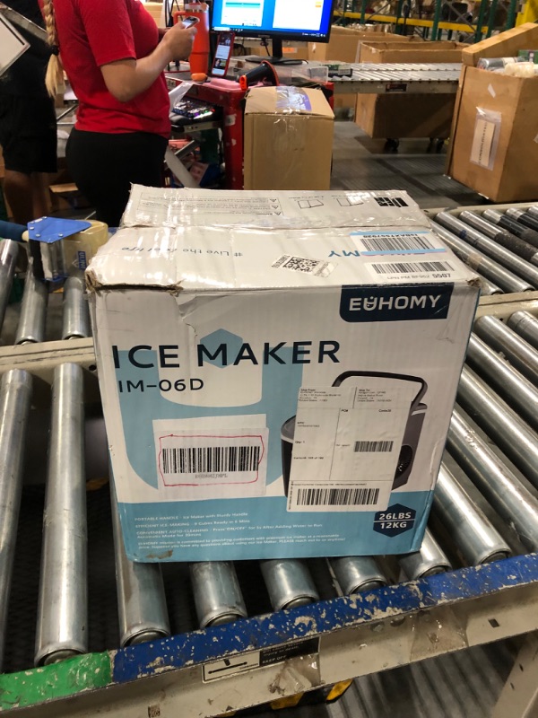 Photo 2 of ***NON FUNCTIONAL//SOLD AS PARTS ALL SALES FINAL*** 
EUHOMY Countertop Ice Maker Machine with Handle, 26lbs in 24Hrs, 9 Ice Cubes Ready in 6 Mins, Auto-Cleaning Portable Ice Maker with Basket and Scoop, for Home/Kitchen/Camping/RV. (Black)