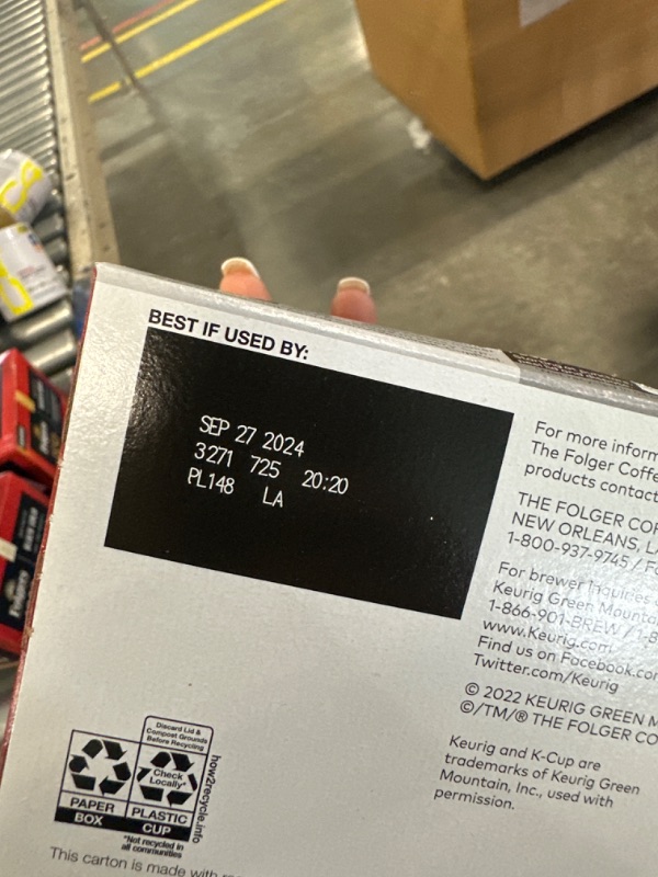 Photo 4 of ****USED***EXPIRES 9/27/2024****Folgers 1850 Black Gold Dark CHOCOLATEY Coffee, 60 Keurig K-Cup Pods Dark Roast 10 Count (Pack of 6)