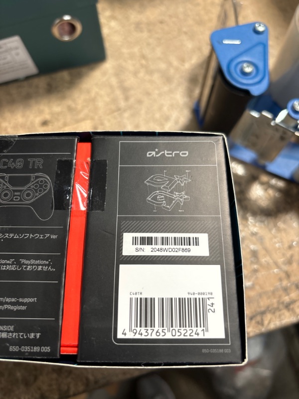 Photo 1 of ASTRO Gaming C40 Tr Controller - PlayStation 4