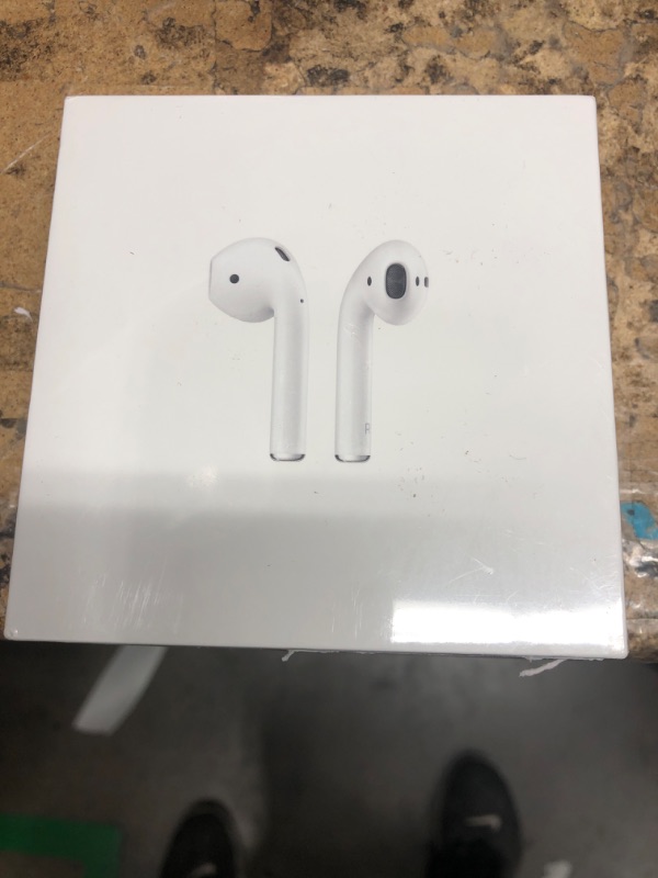 Photo 4 of Apple AirPods (2nd Generation) Wireless Ear Buds, Bluetooth Headphones with Lightning Charging Case Included, Over 24 Hours of Battery Life, Effortless Setup for iPhone Without AppleCare+ SN: H26M614TLX2Y