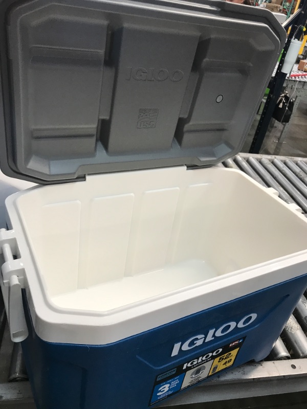 Photo 2 of **MINOR DAMAGE TO ITEM STILL FUNCTIONAL SEE PHOTOS**
Igloo Latitude 52 Blue 52 qt Cooler