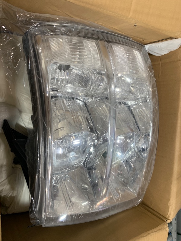 Photo 2 of ***USED - UNABLE TO VERIFY FUNCTIONALITY - LIKELY MISSING PARTS***
SINOCMP Headlight Assembly for 2007-2013 Chevy Silverado 1500 2500HD Chrome Housing Headlights Left & Right
