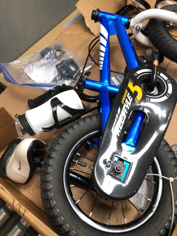 Photo 1 of 
Royalbaby Freestyle Kids Bike 12 14 16 18 Inch Sport Bicycle for Boys Girls Ages 3-10 Years, Multiple Color Options
Color:Blue
Style:16 Inch With Kickstand and Training Wheels