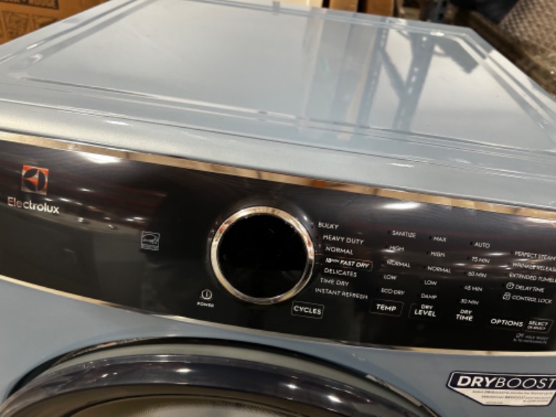 Photo 5 of Electrolux 4.5-cu ft High Efficiency Stackable Steam Cycle Front-Load Washer (Glacier Blue) ENERGY STAR
