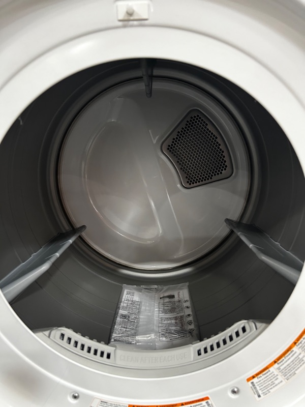 Photo 7 of LG WashTower Electric Stacked Laundry Center with 4.5-cu ft Washer and 7.4-cu ft Dryer (ENERGY STAR)
