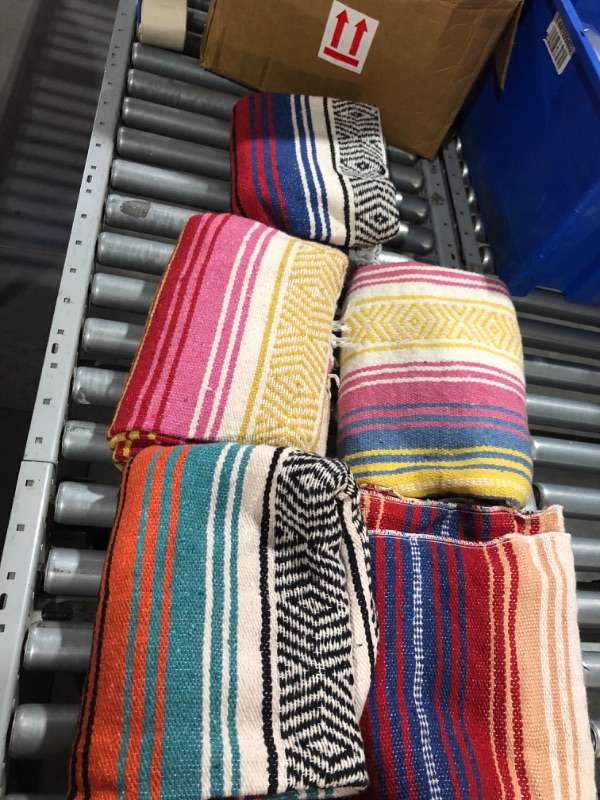 Photo 1 of 60Pcs Mexican Beach Blankets Bulk Authentic Mexican Yoga Blanket Mexican Blankets and Throws Large Heavy Handwoven Serape Blanket Picnic Blanket Falsa Tribal Baja Blanket for Camping Beach Home