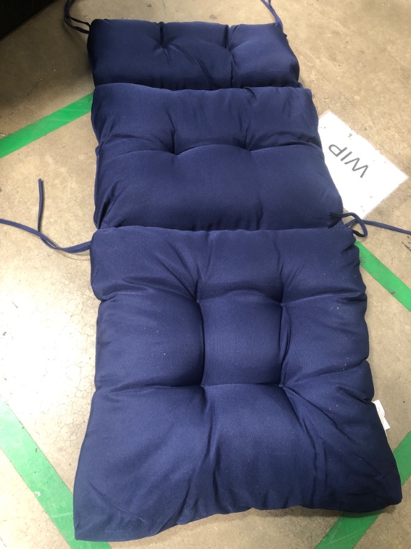 Photo 2 of 22-inch by 45-inch Solid Twill Tufted Chair Cushion